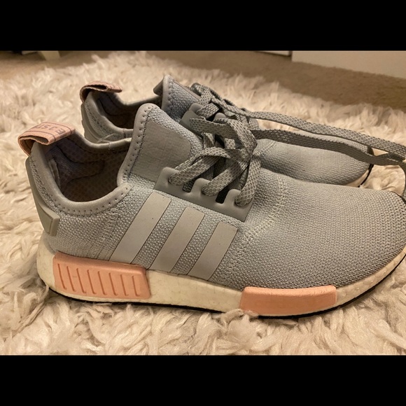 adidas nmd grey pink